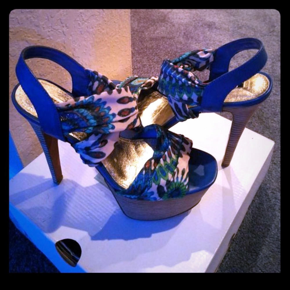 Windsor brand new high heels